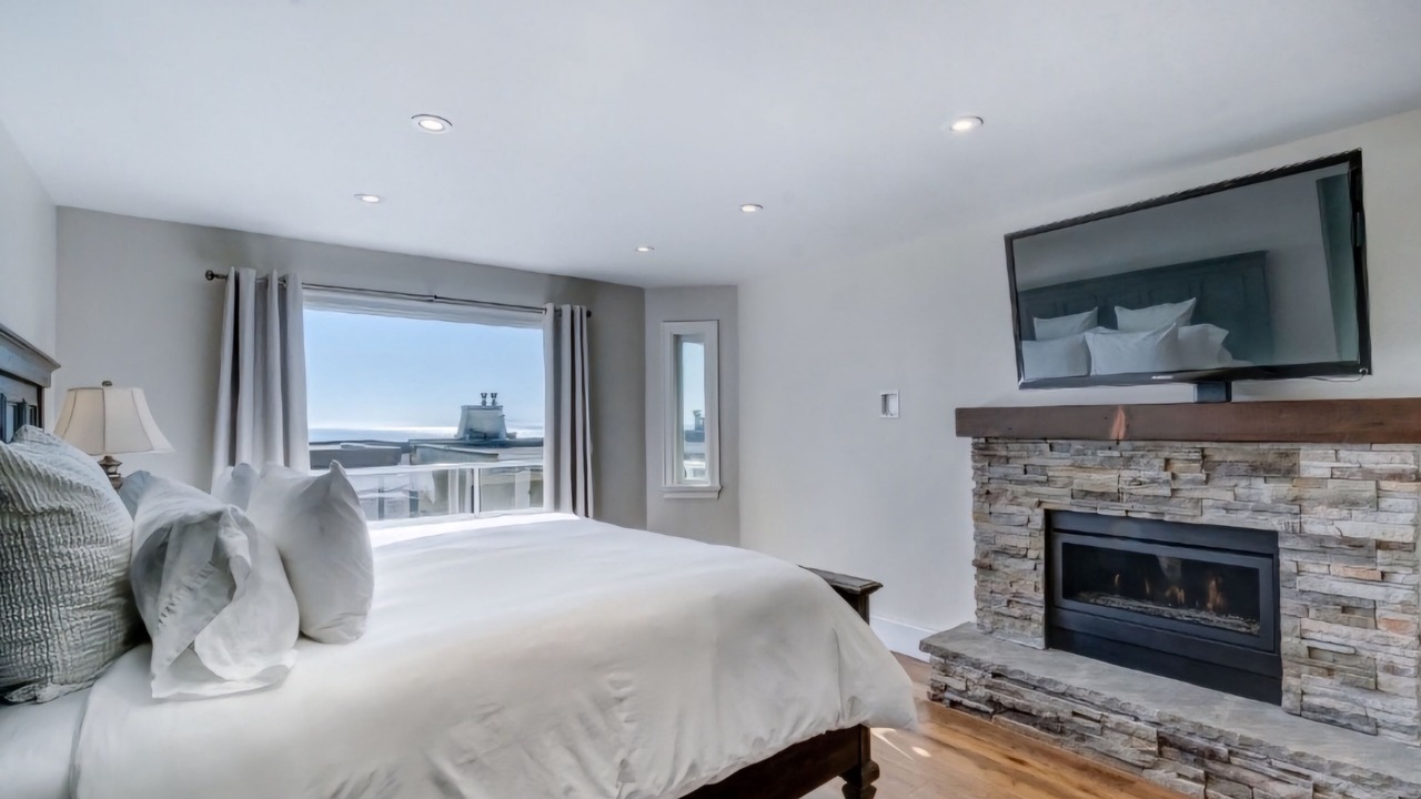 Photo of Bedroom in White Rock