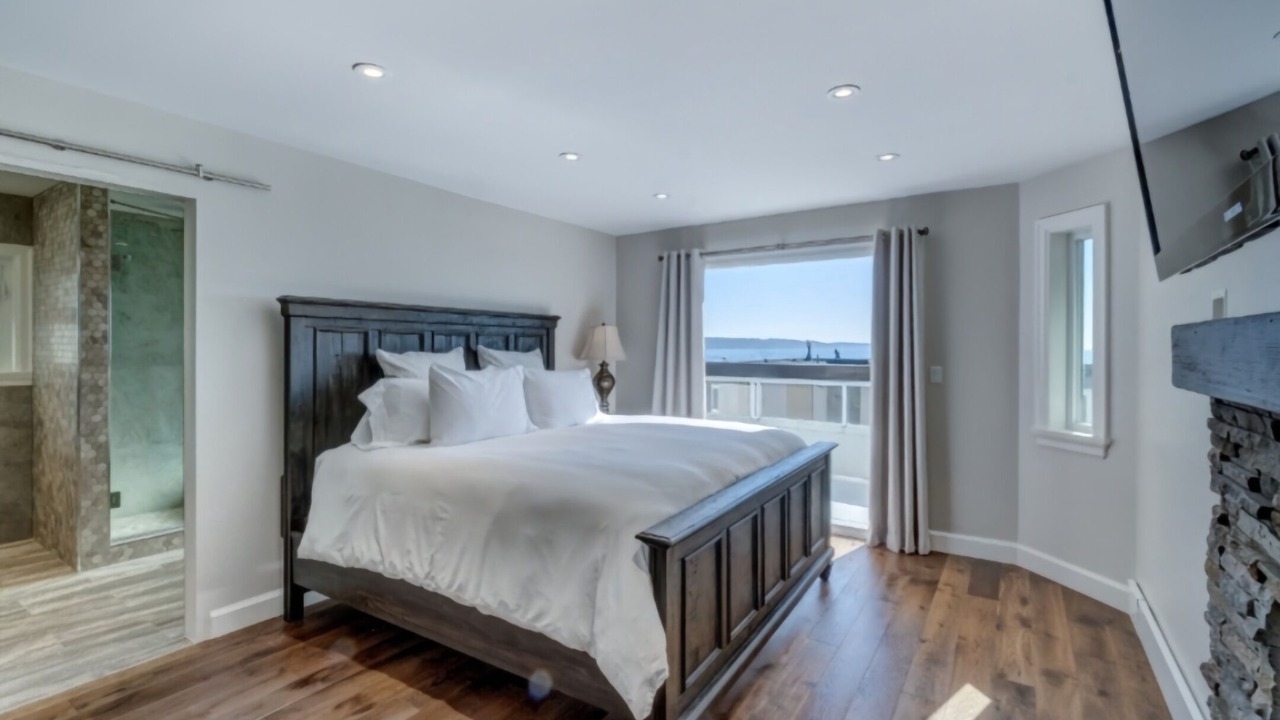 Photo of Bedroom in White Rock