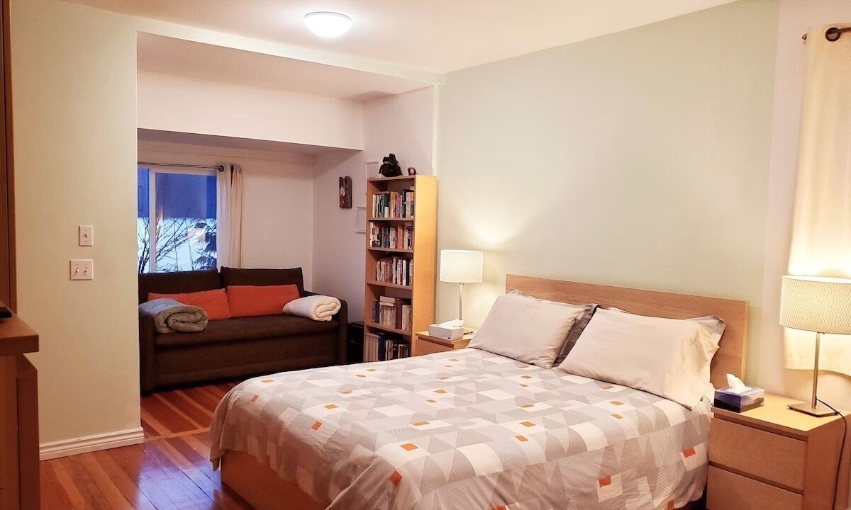 Photo of Bedroom in Britannia Beach