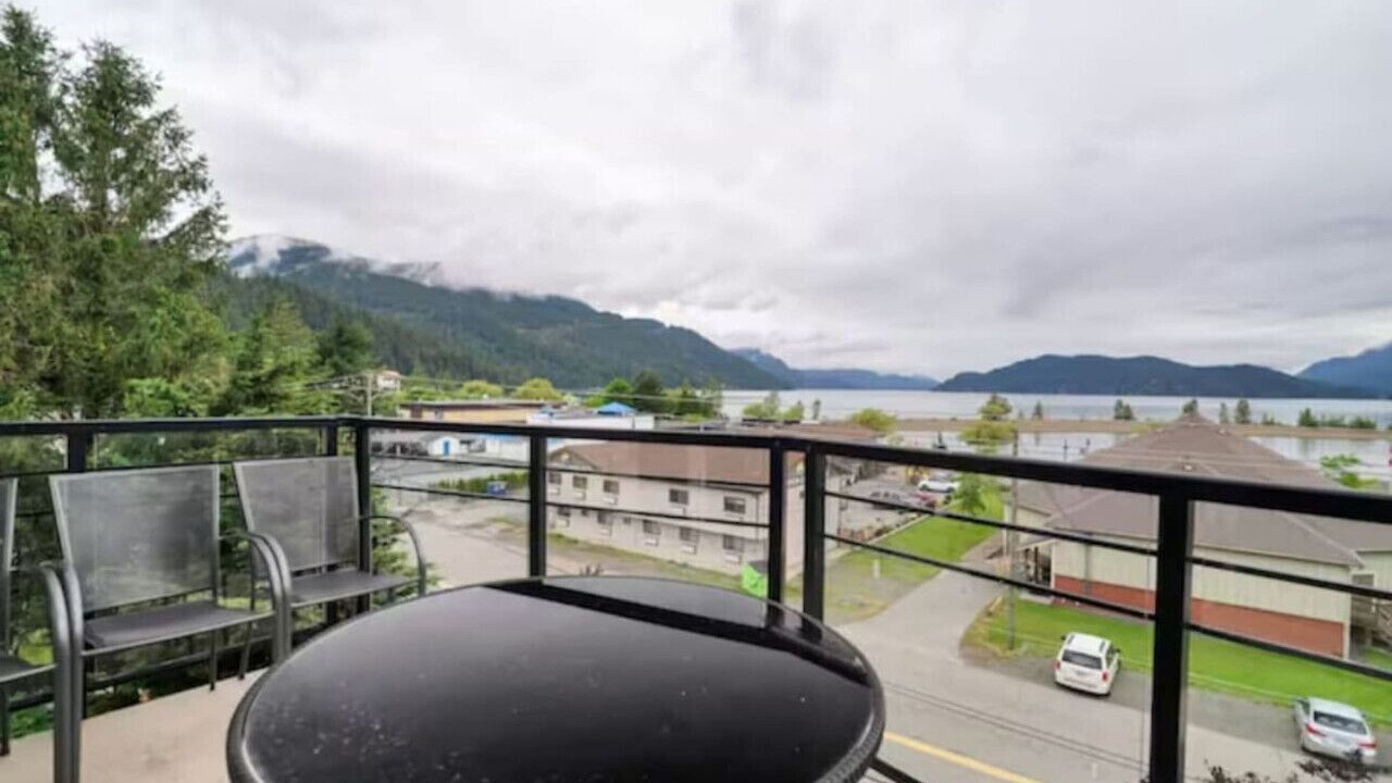 Photo of Outdoor in Harrison Hot Springs