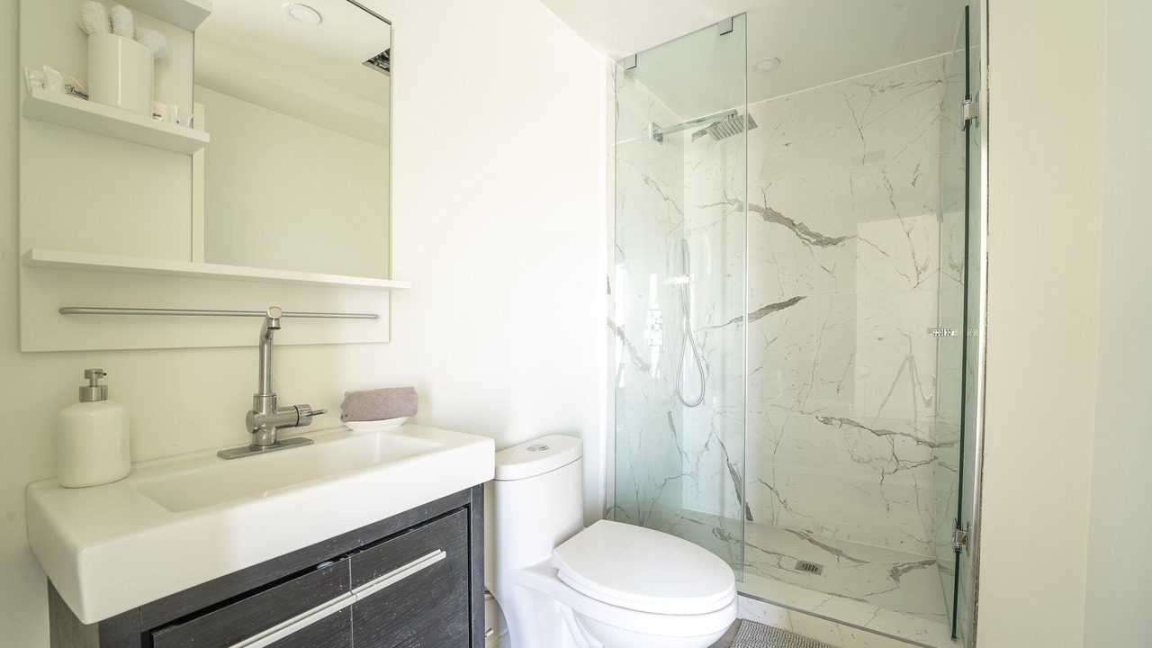 Photo of Bathroom in Wainfleet
