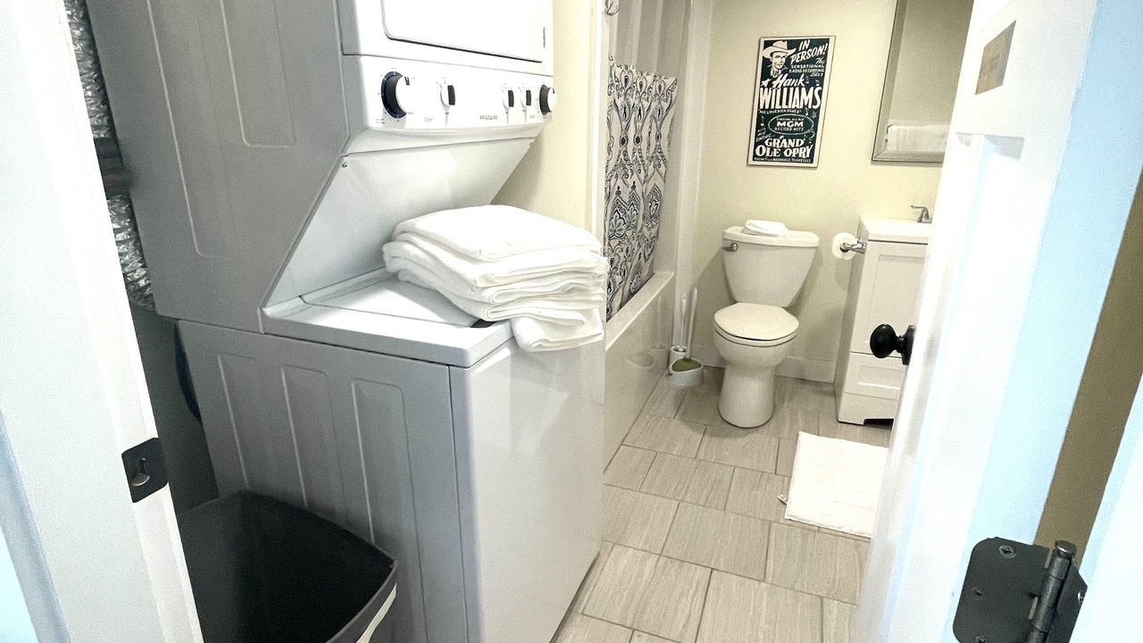 Photo of Bathroom in Saanich East