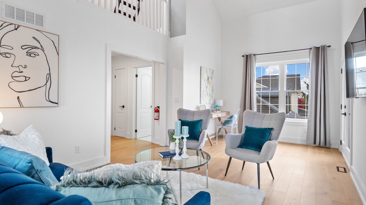 Photo of Livingroom in Fort Erie