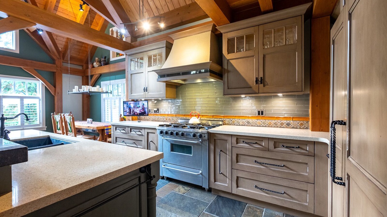 Photo of Kitchen in Cultus Lake