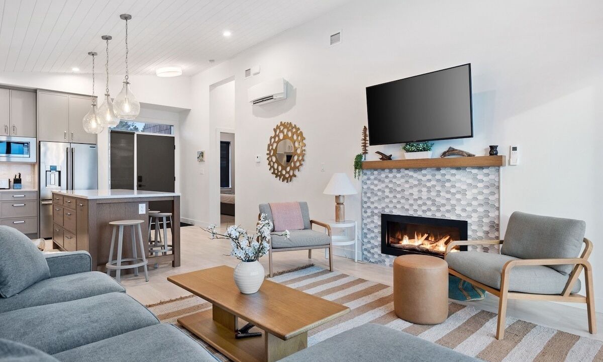 Photo of Livingroom in Black Creek