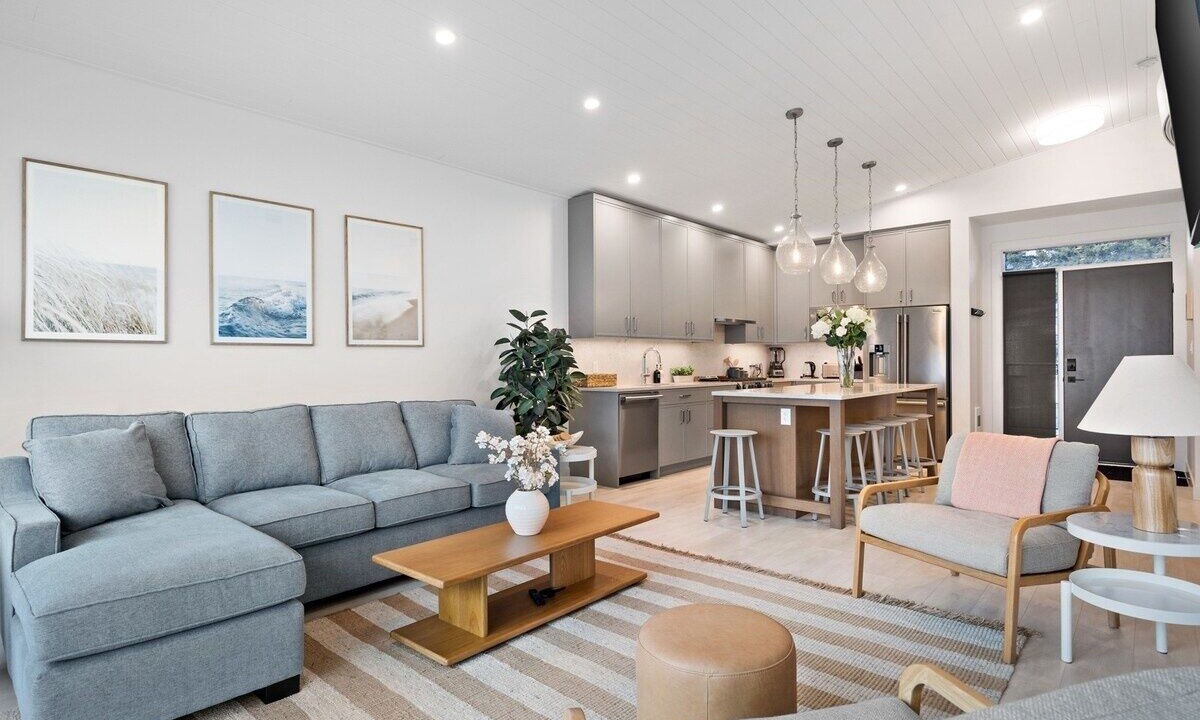 Photo of Livingroom in Black Creek