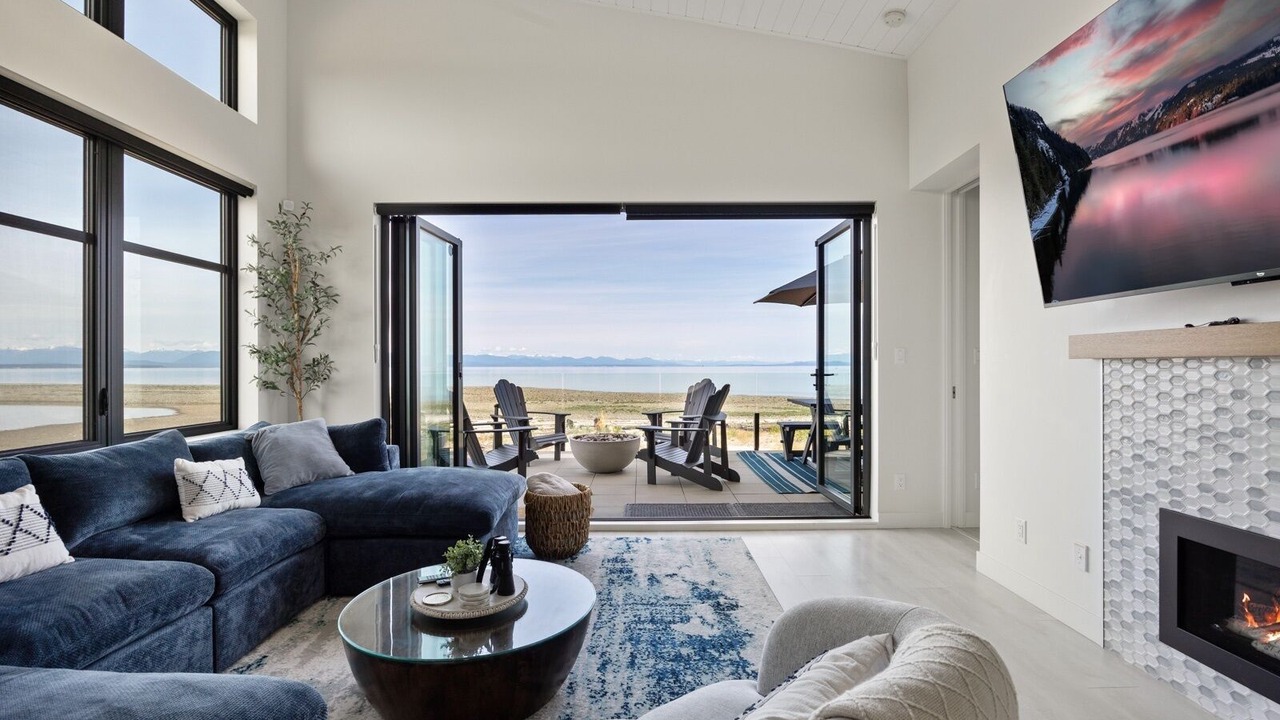Photo of Livingroom in Black Creek