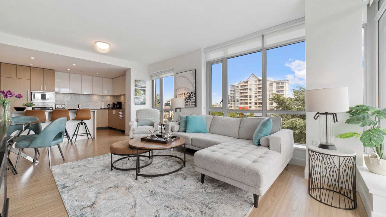 Photo of Livingroom in Downtown Victoria