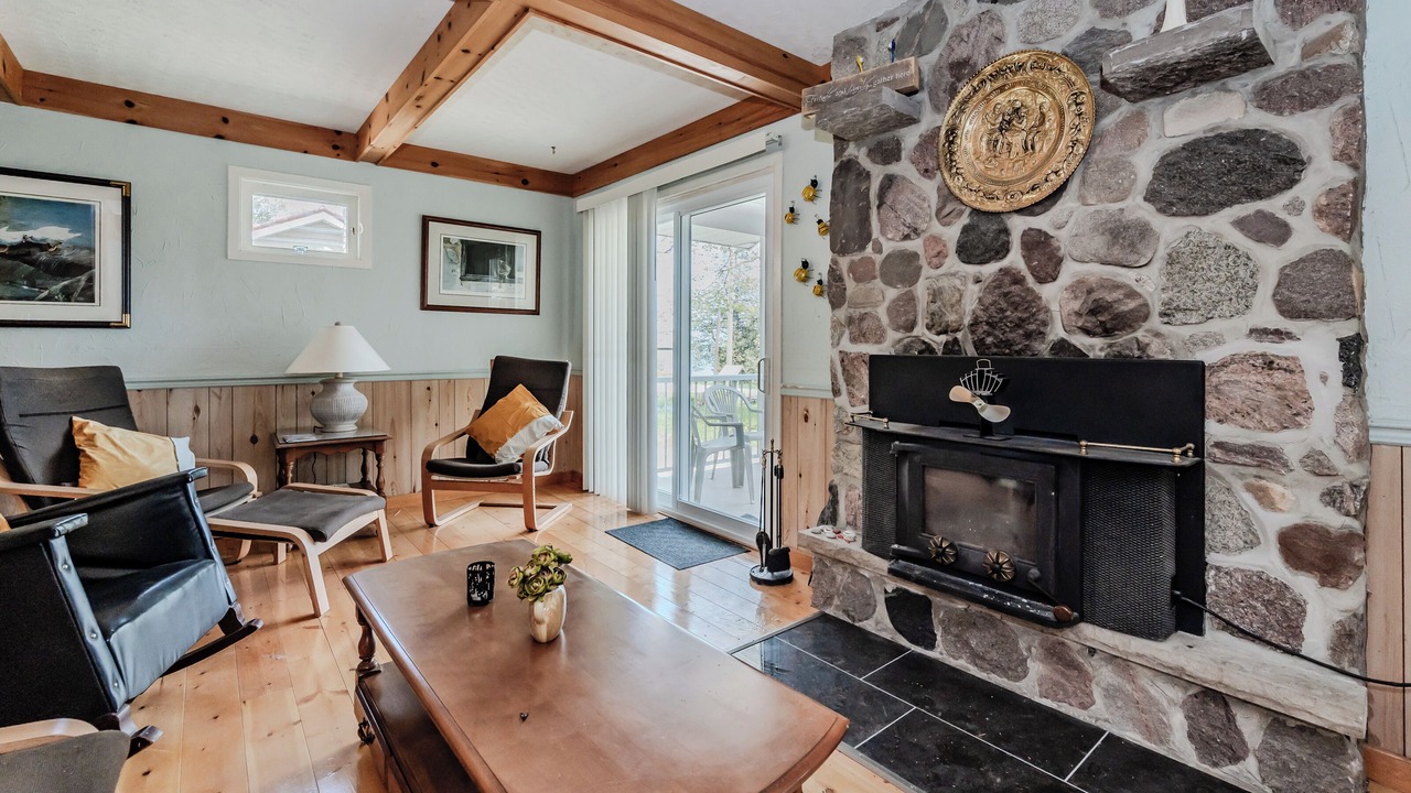Photo of Livingroom in Lion's Head