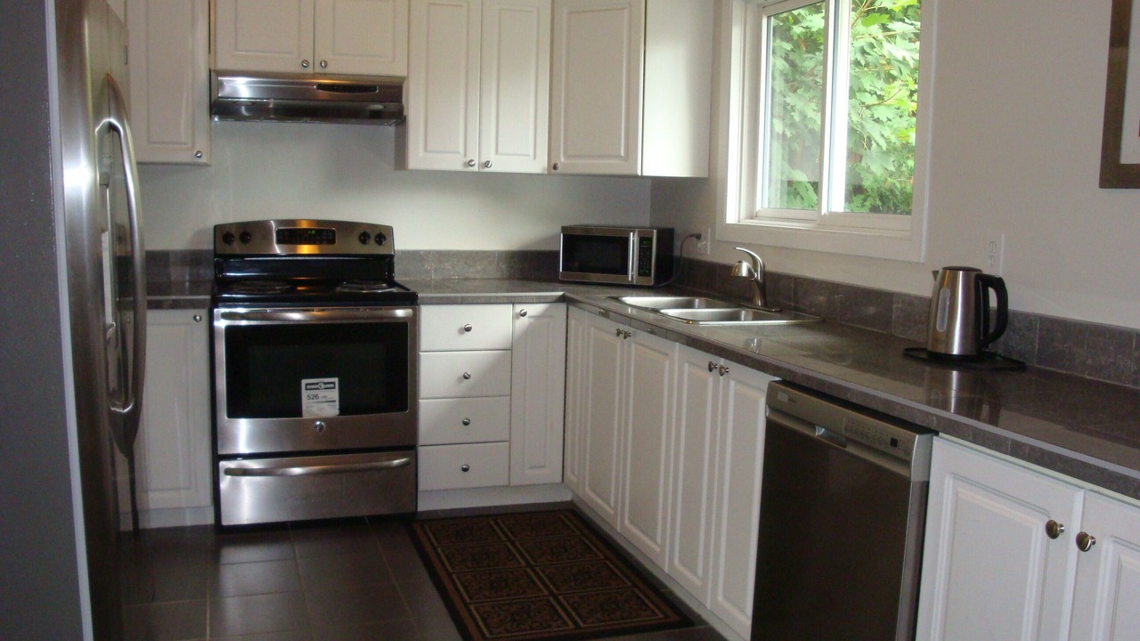 Photo of Kitchen in Ottawa Division