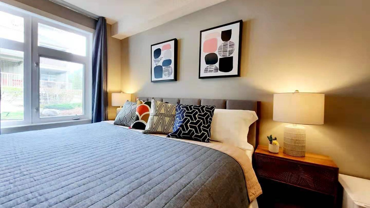 Photo of Bedroom in Cougar Creek