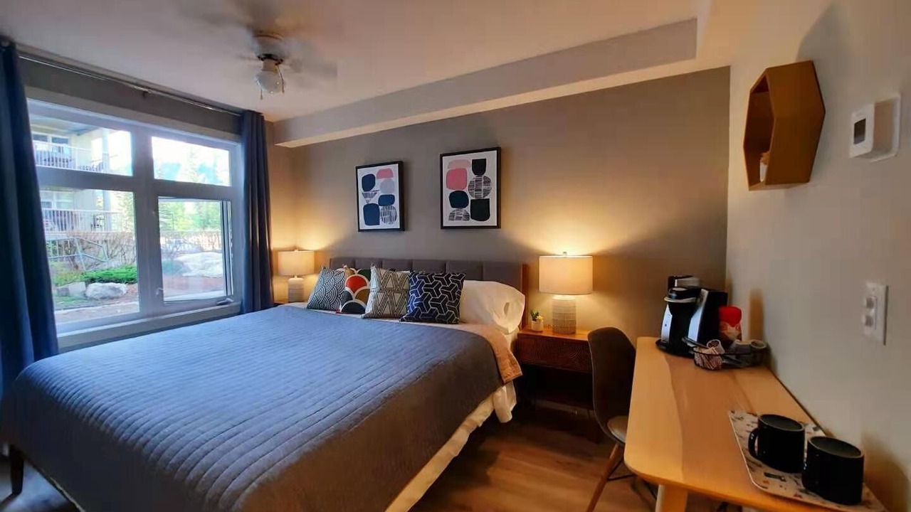 Photo of Bedroom in Cougar Creek