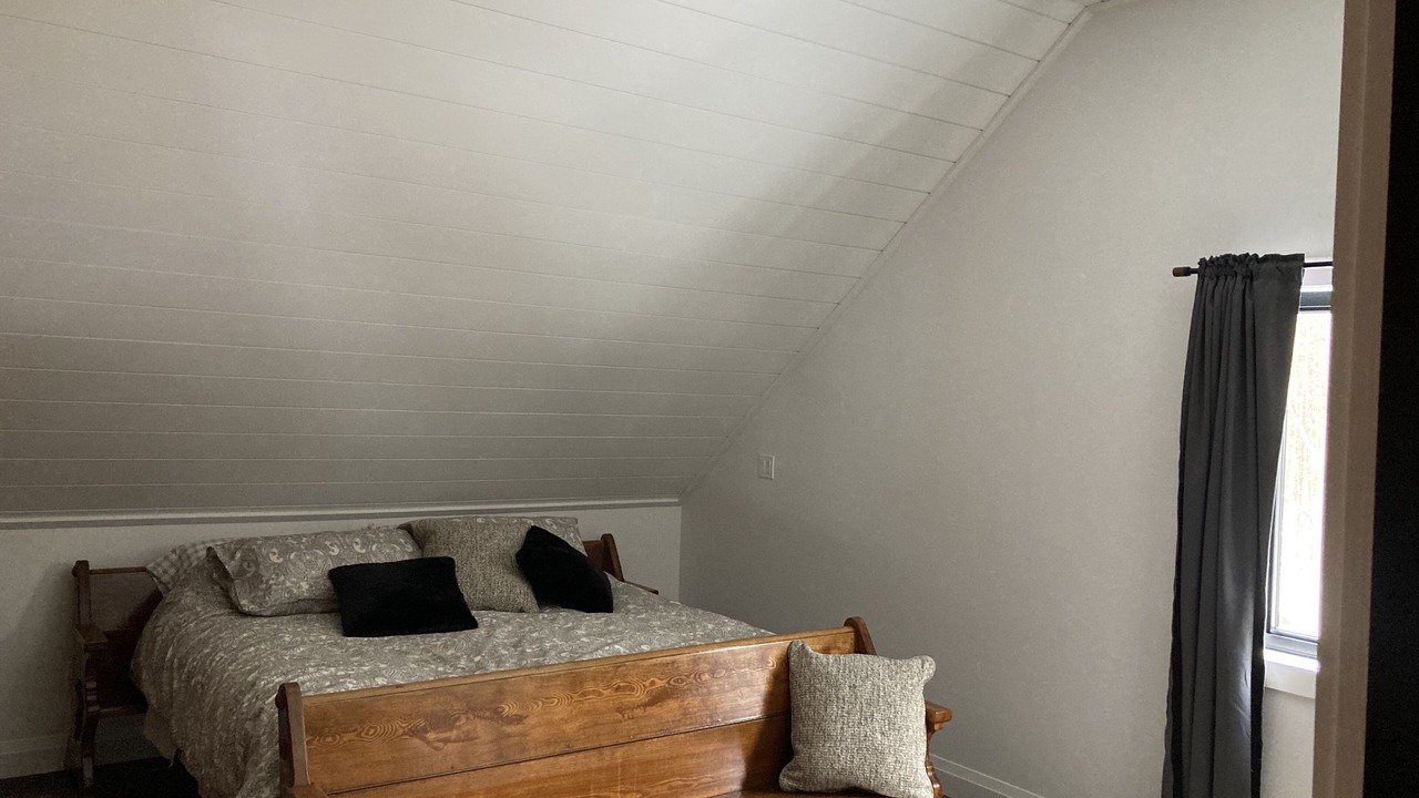 Photo of Bedroom in Oro-Medonte
