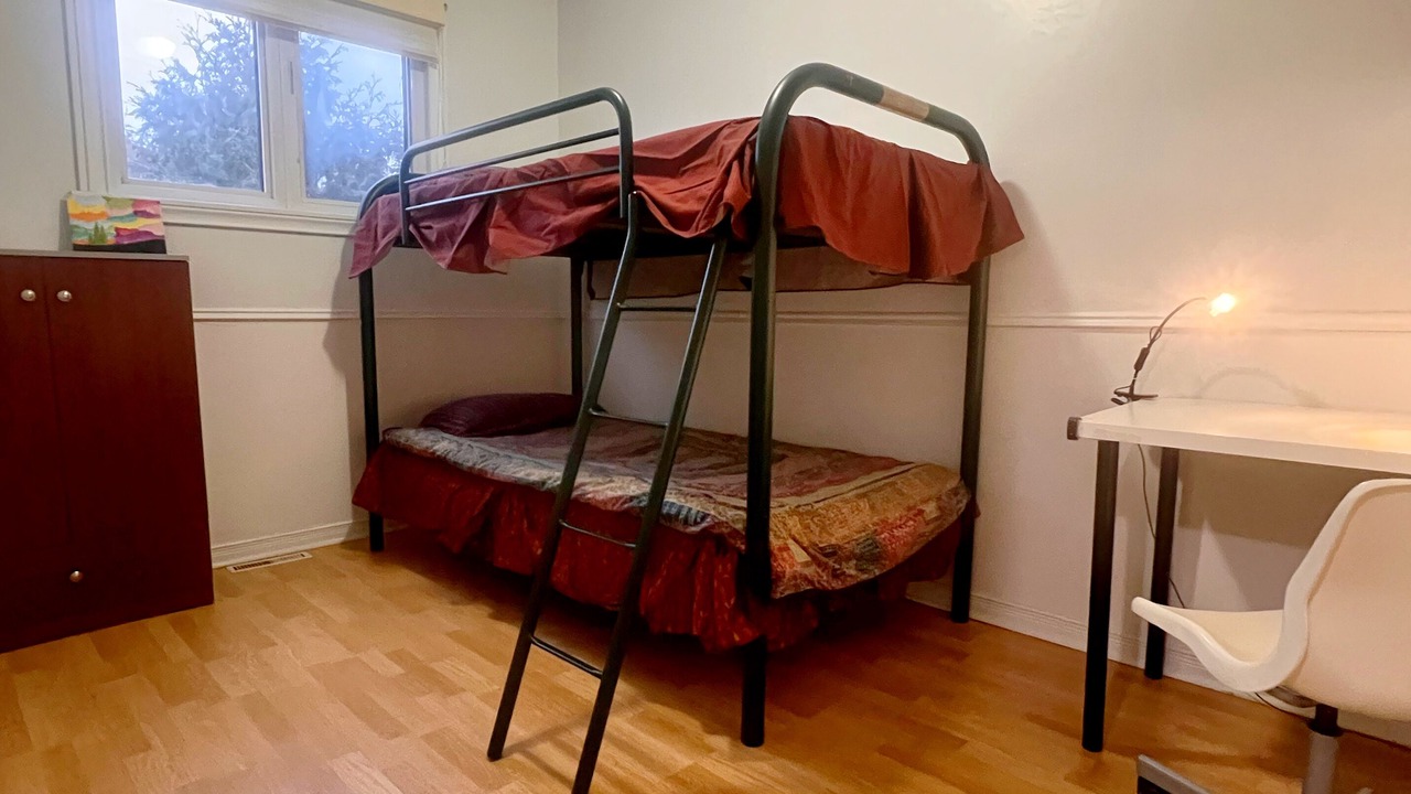 Photo of Bedroom in Laval