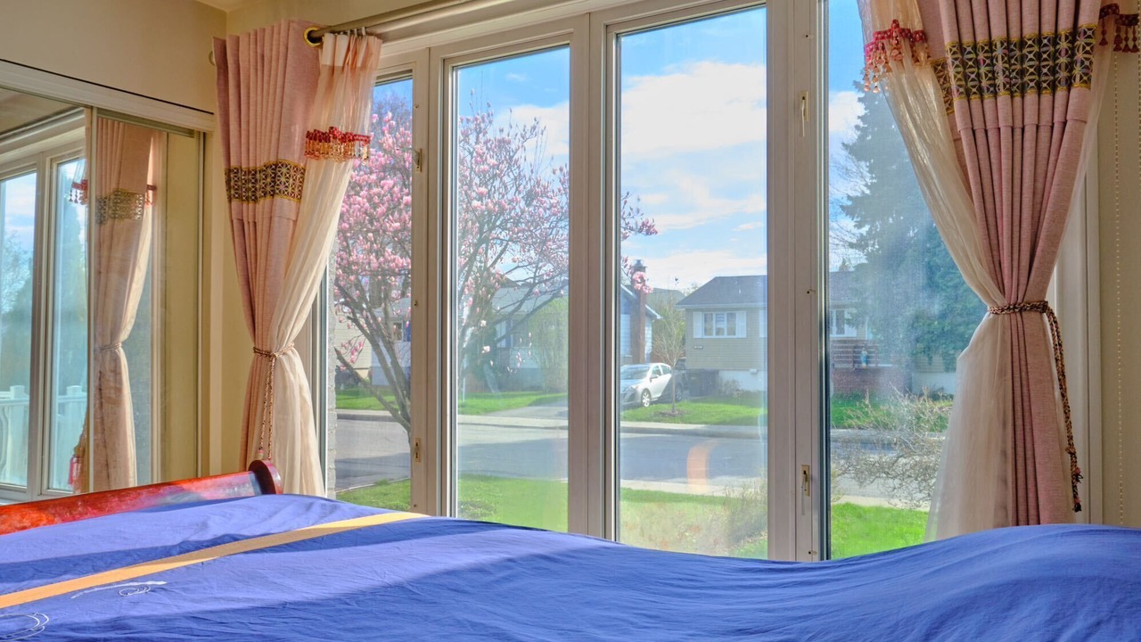 Photo of Bedroom in Laval