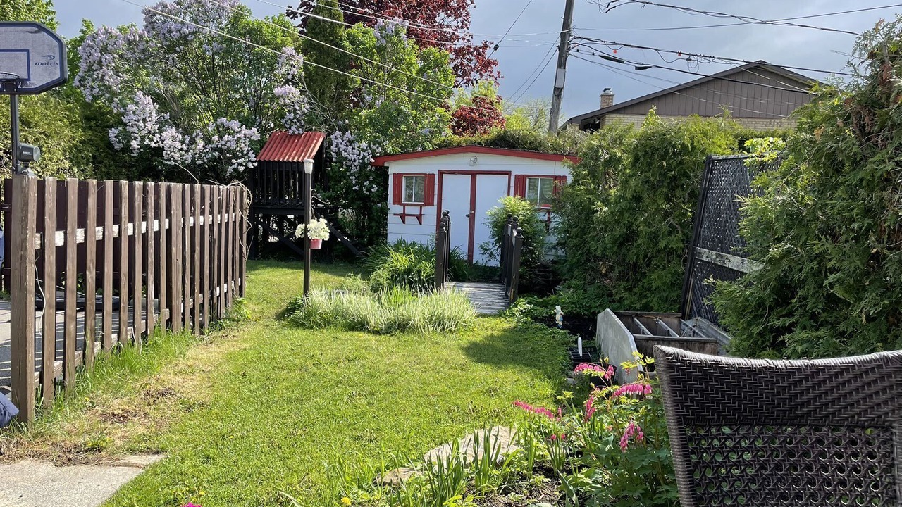 Photo of Outdoor in Laval