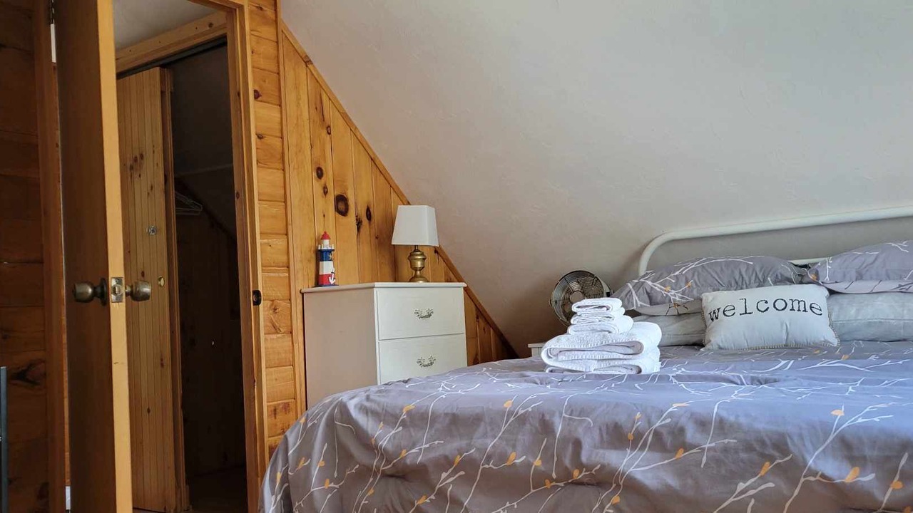 Photo of Bedroom in Pointe-du-Chene
