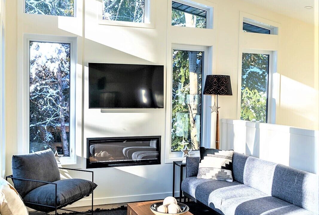 Photo of Livingroom in East Kootenay