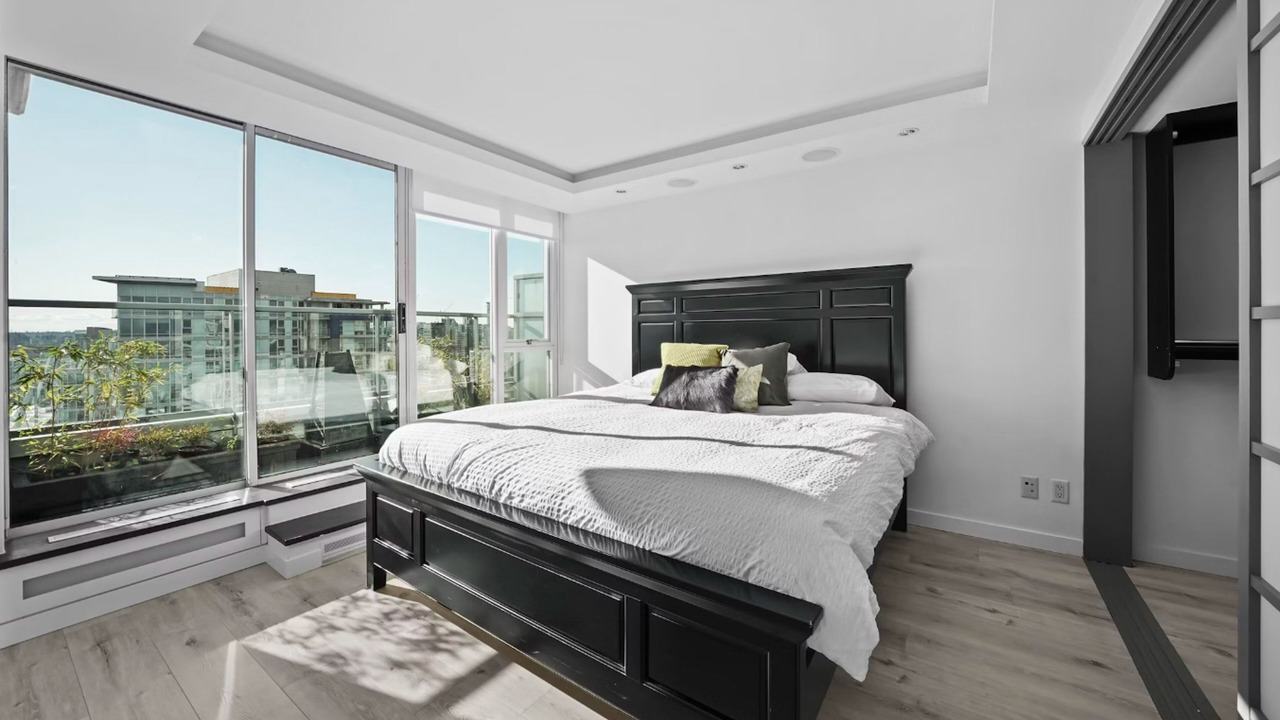 Photo of Bedroom in Crosstown