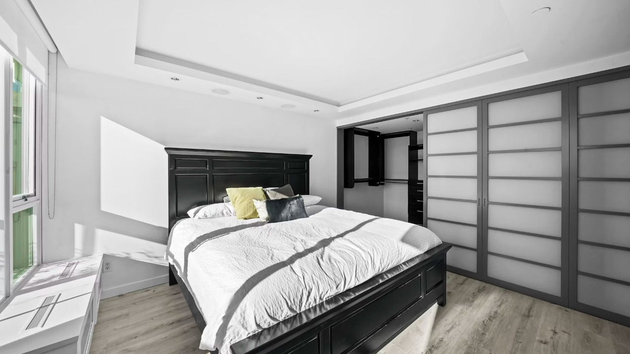 Photo of Bedroom in Crosstown