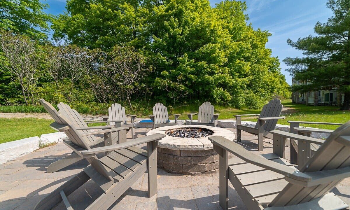 Photo of Patio Balcony in Oro-Medonte