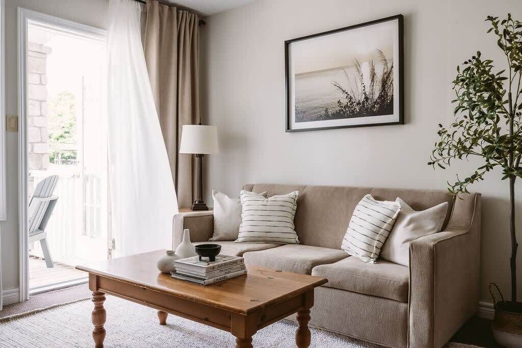Photo of Livingroom in Oro-Medonte