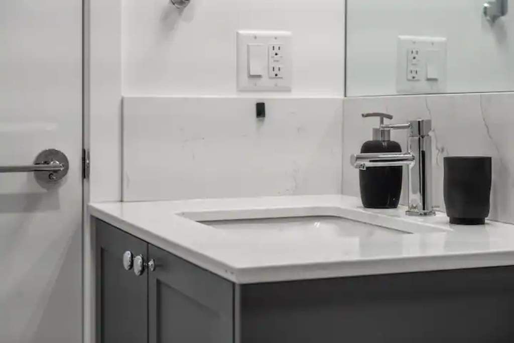 Photo of Bathroom in Sunnyside