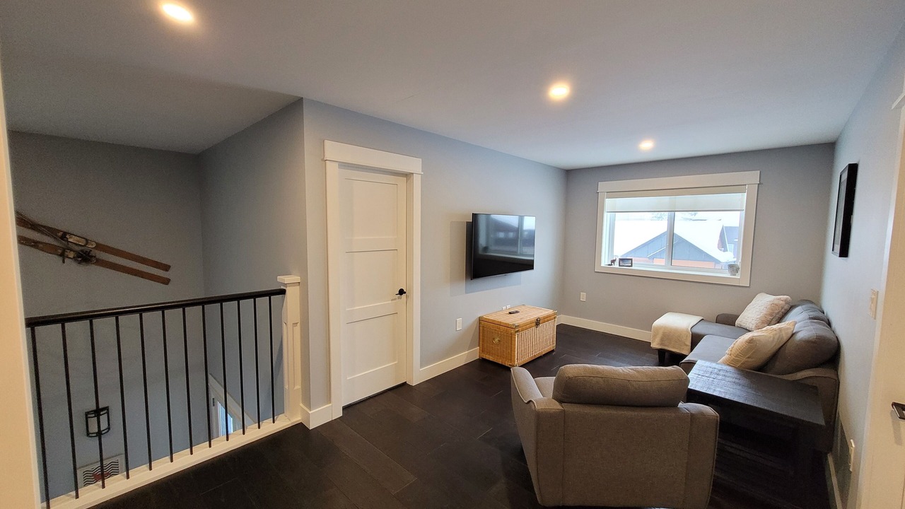 Photo of Livingroom in Revelstoke