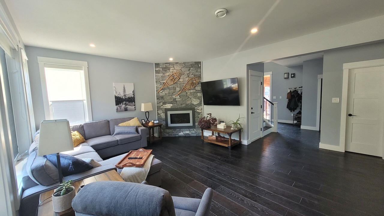 Photo of Livingroom in Revelstoke