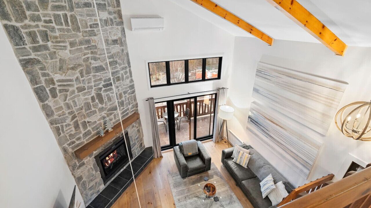 Photo of Livingroom in Mont-Tremblant