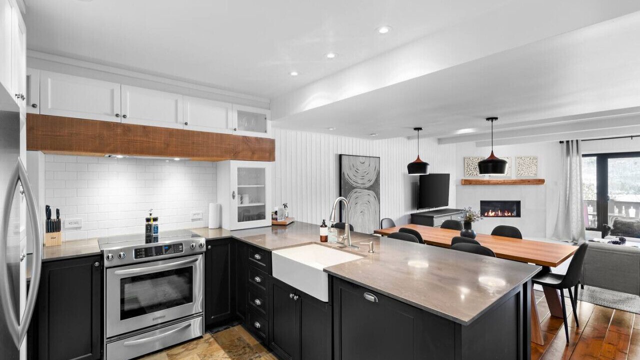 Photo of Kitchen in Mont-Tremblant