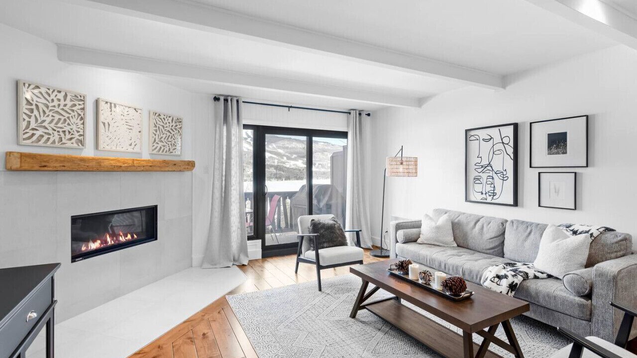 Photo of Livingroom in Mont-Tremblant