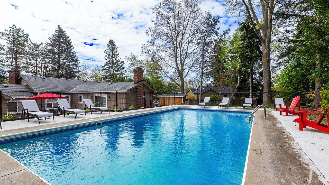 Photo of Outdoor in Clarkson-Lorne Park