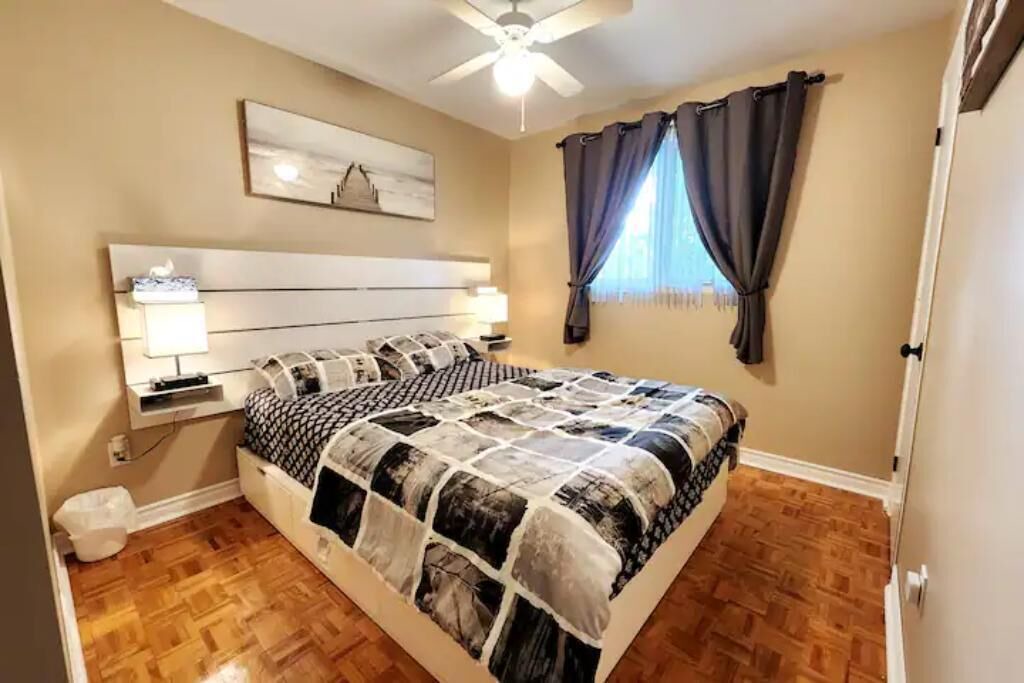 Photo of Bedroom in Longueuil