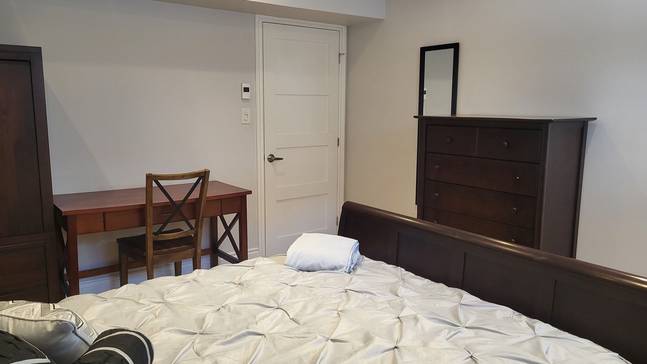 Photo of Bedroom in Saint-Redempteur