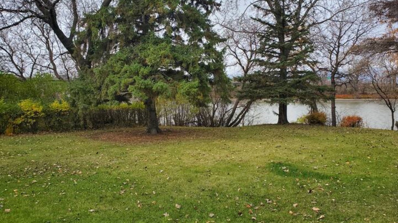Photo of Outdoor in West St. Paul