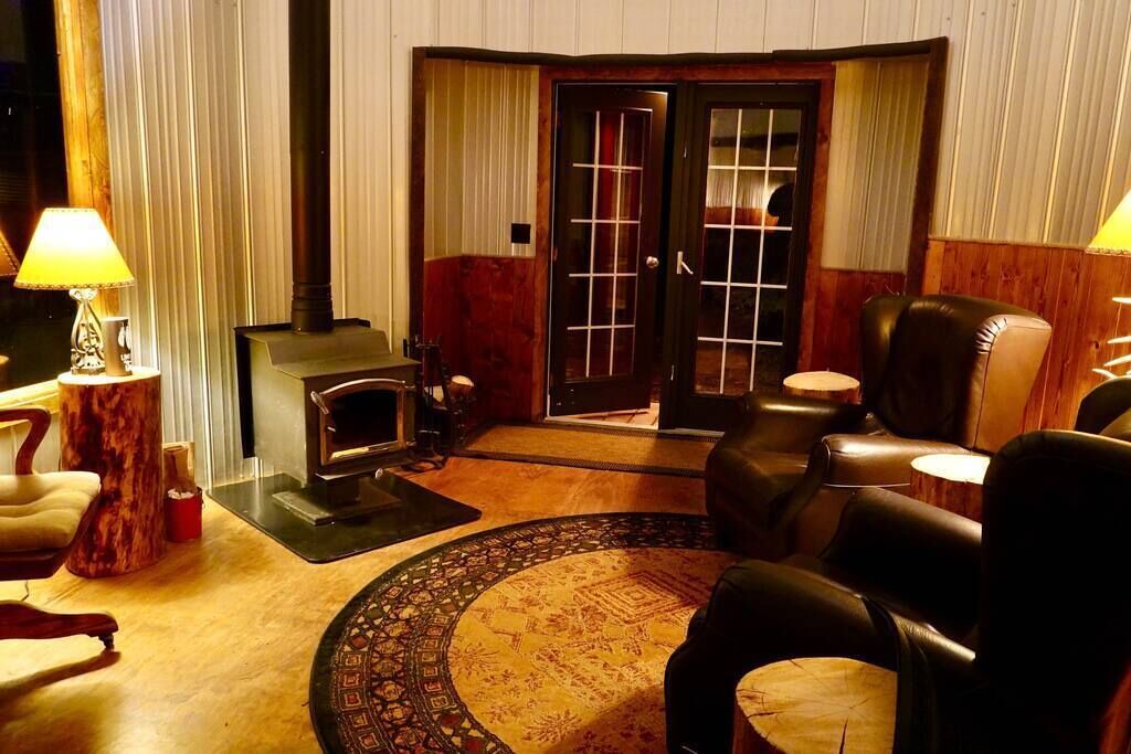 Photo of Livingroom in Alberta