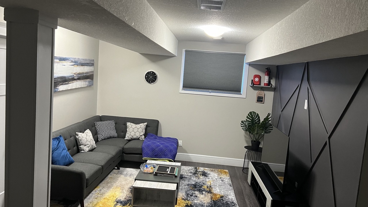 Photo of Livingroom in Northwest Edmonton