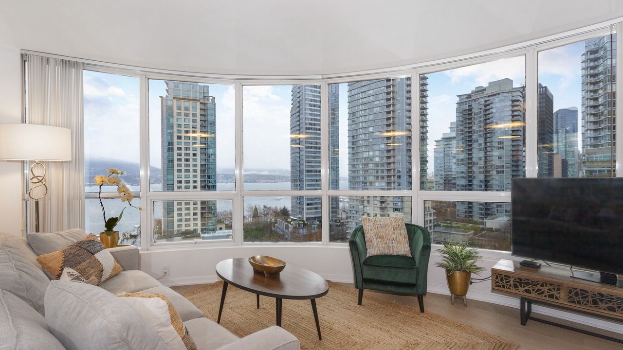 Photo of Livingroom in Coal Harbour
