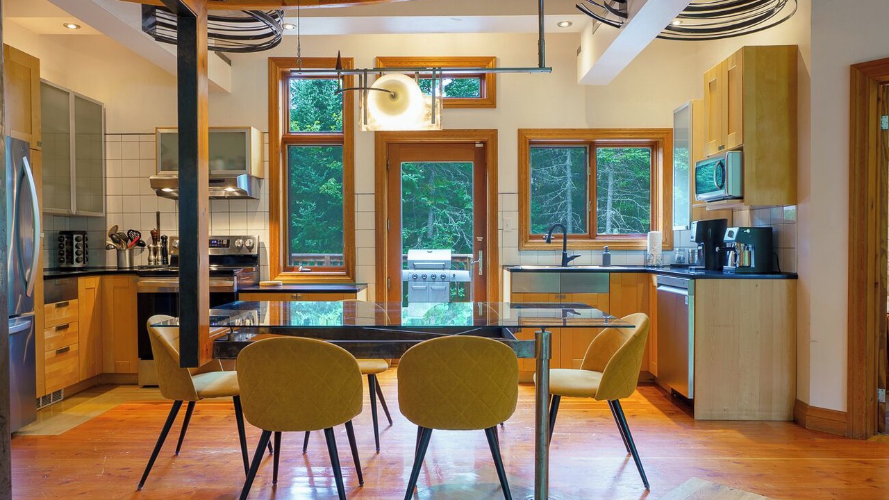 Photo of Kitchen in Val David