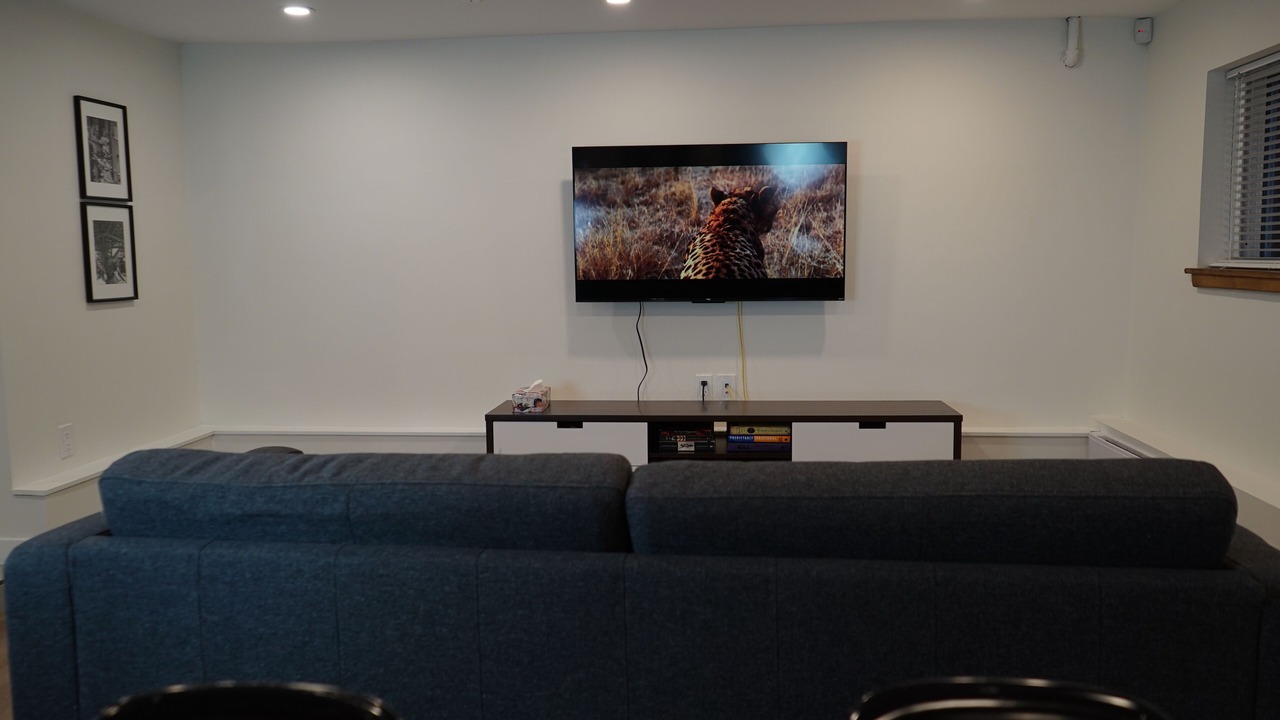 Photo of Livingroom in Riley Park
