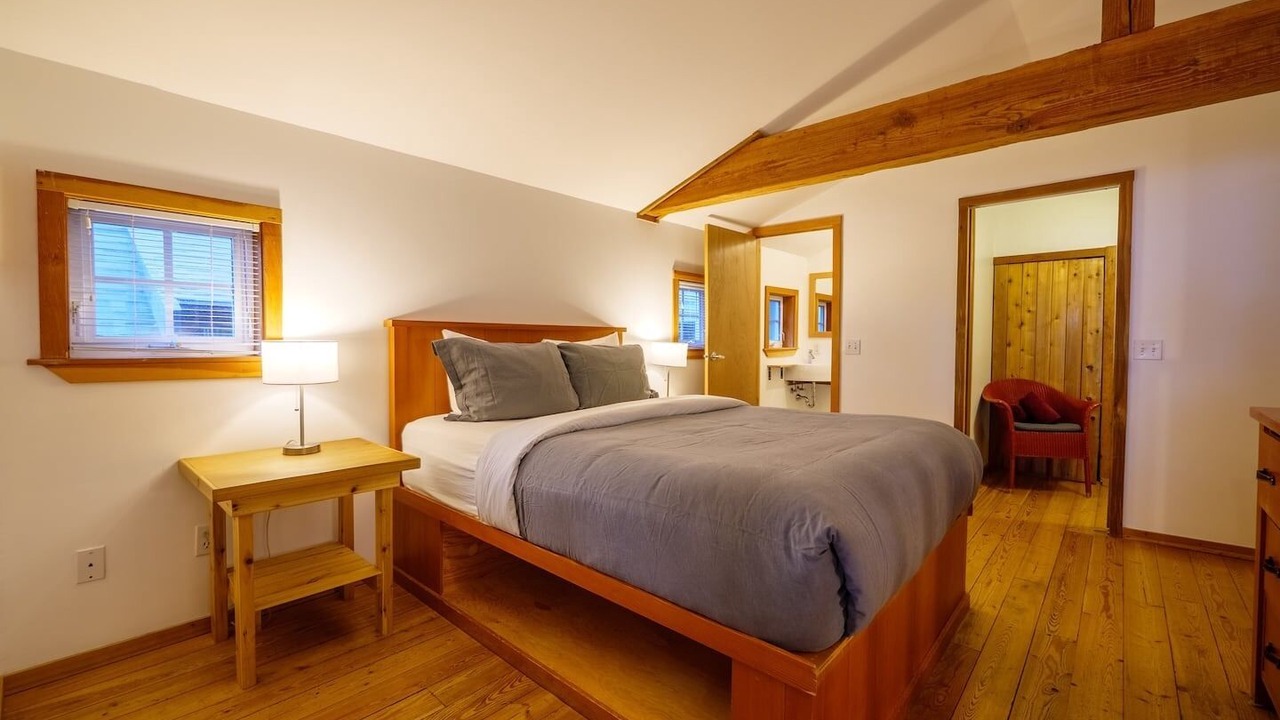 Photo of Bedroom in Ucluelet