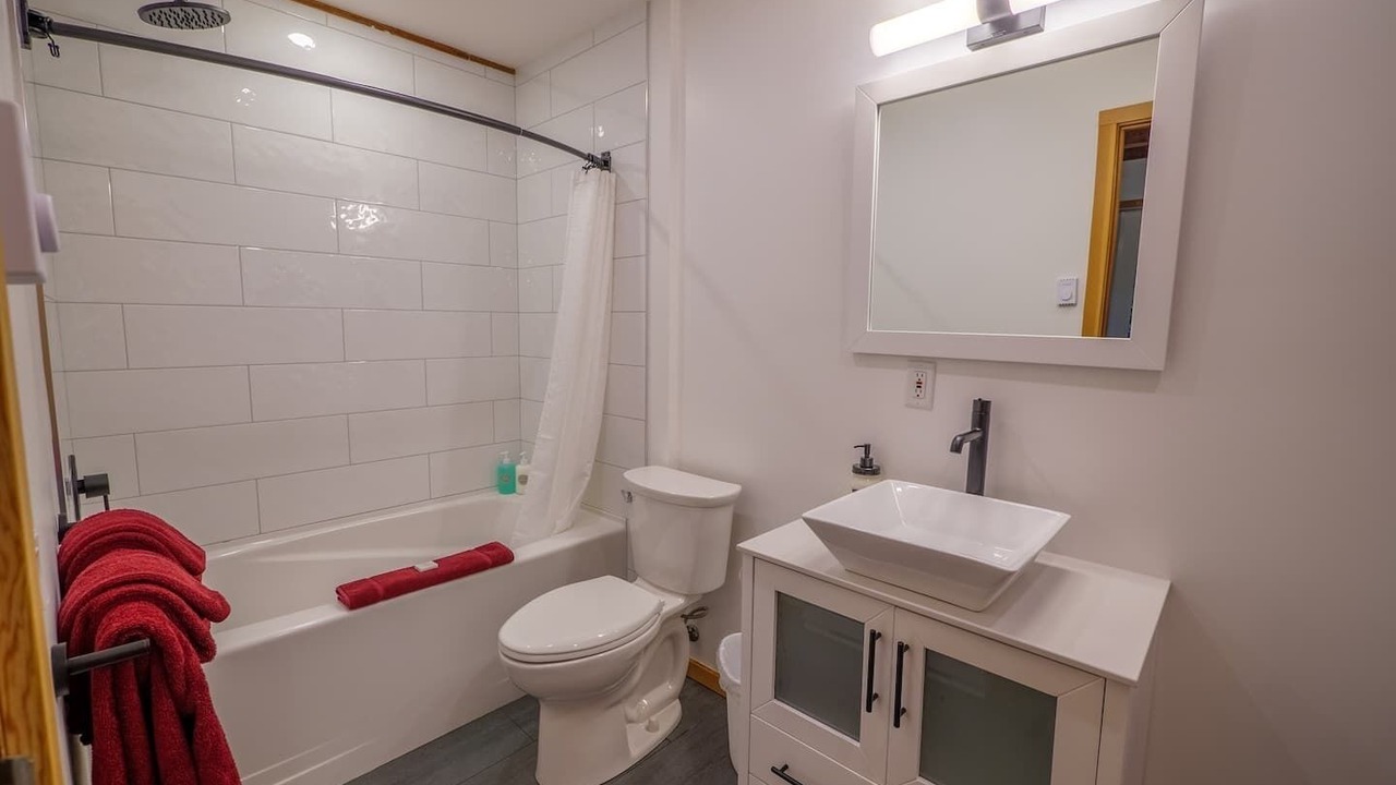 Photo of Bathroom in Ucluelet