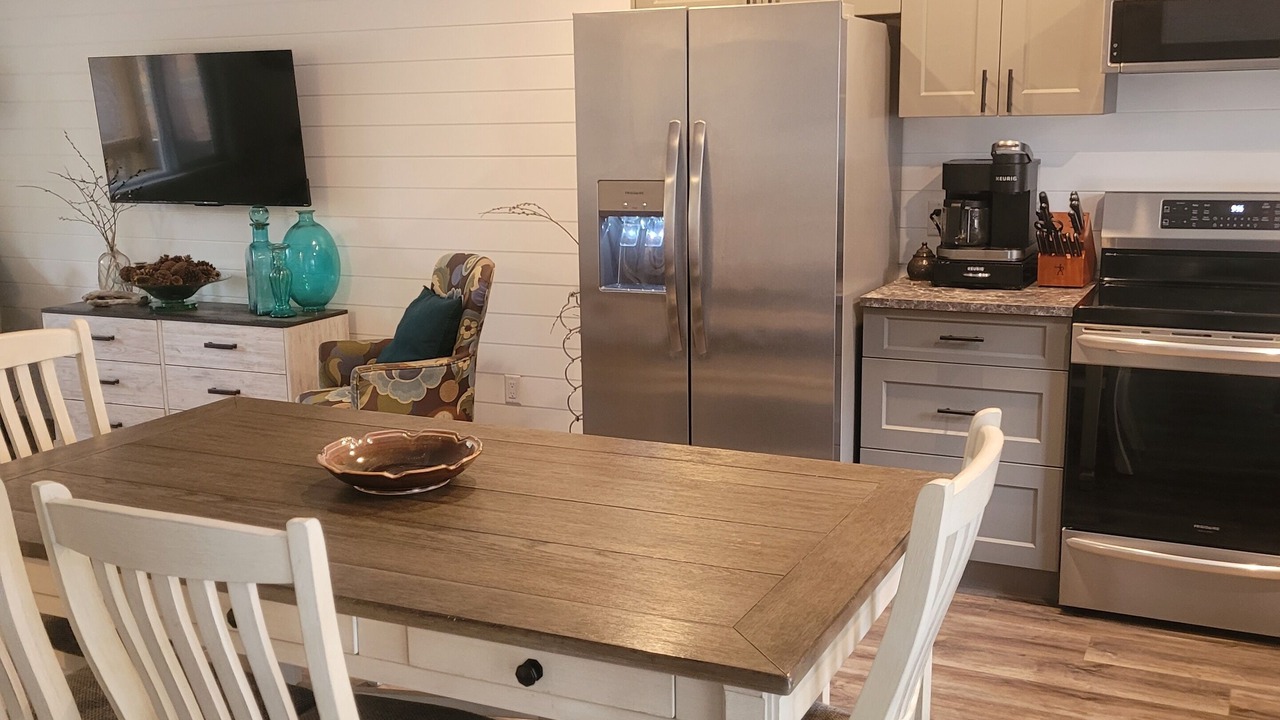 Photo of Kitchen in Okanagan-Similkameen