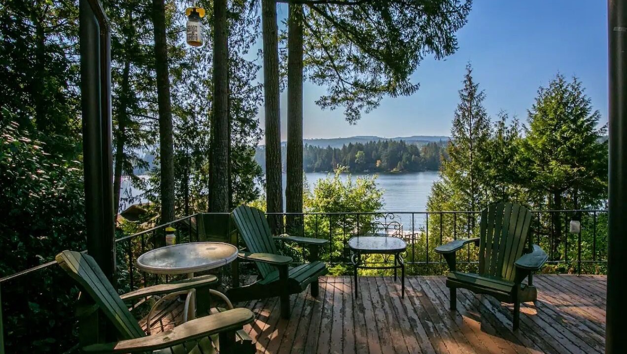 Photo of Patio Balcony in Shawnigan Lake