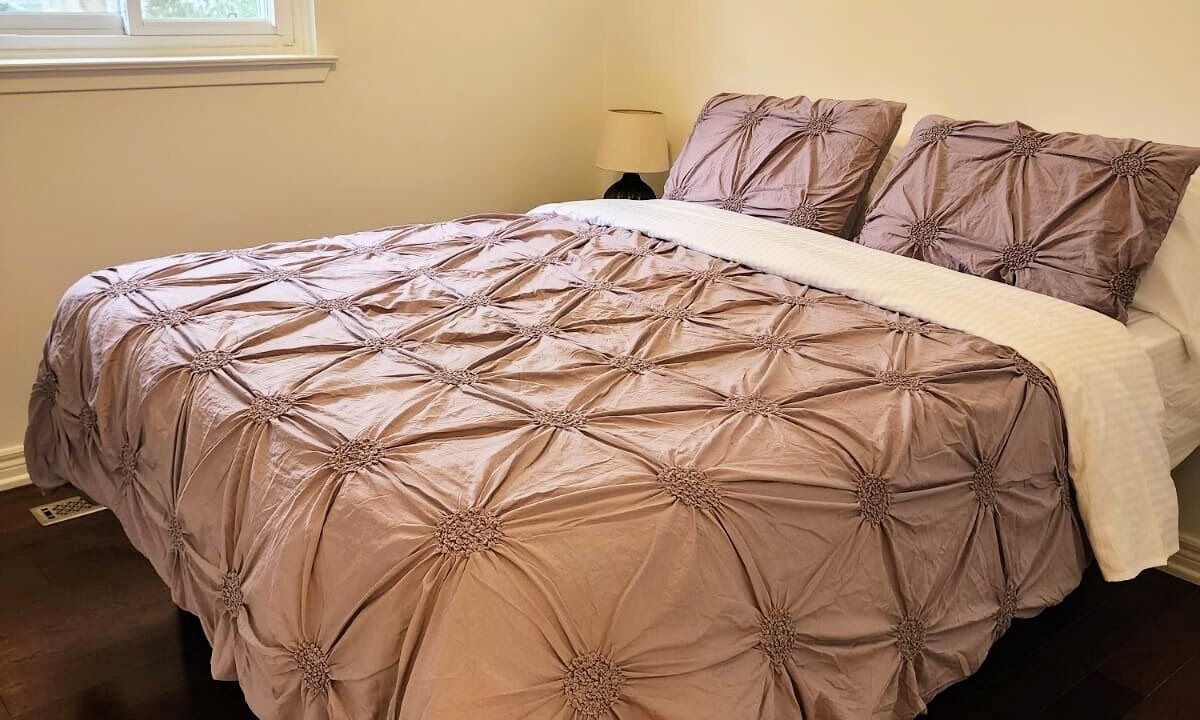 Photo of Bedroom in Richmond Hill