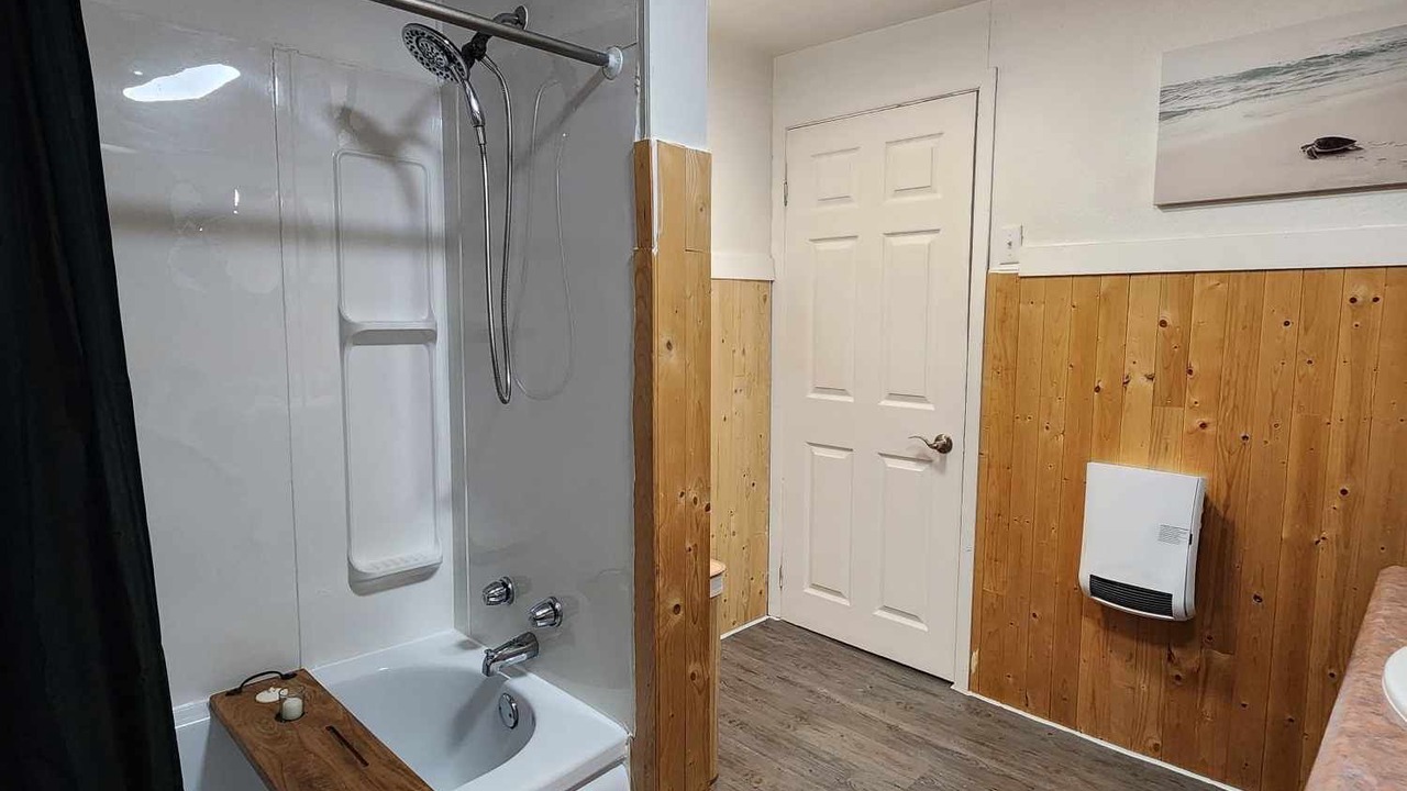 Photo of Bathroom in Port-Daniel