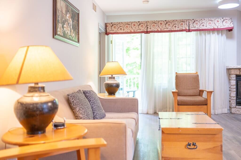 Photo of Livingroom in Oro-Medonte
