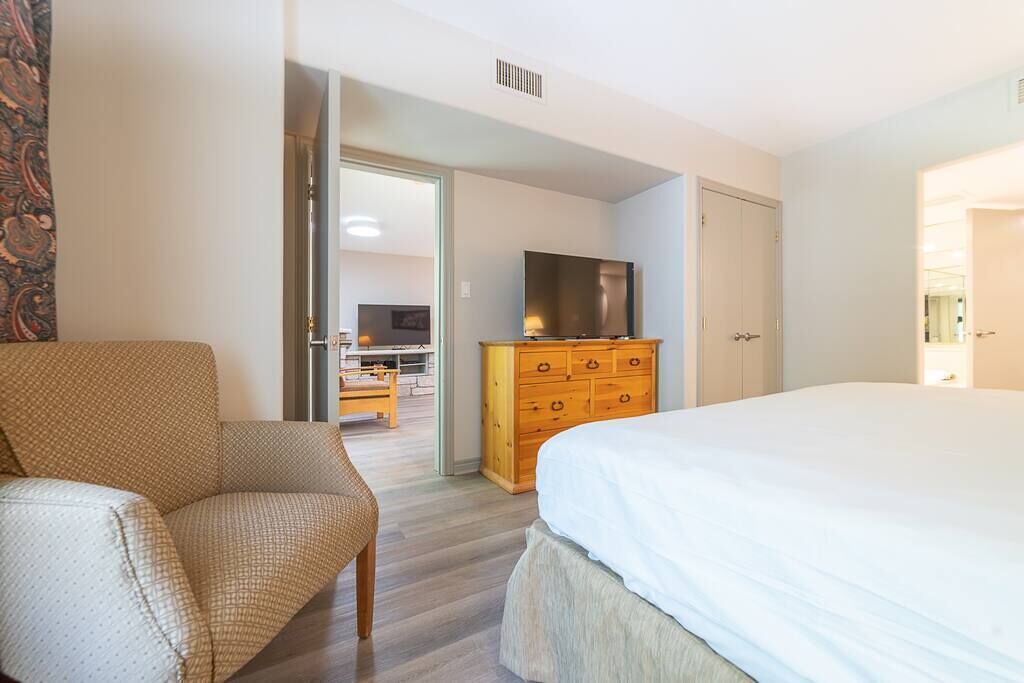 Photo of Bedroom in Oro-Medonte