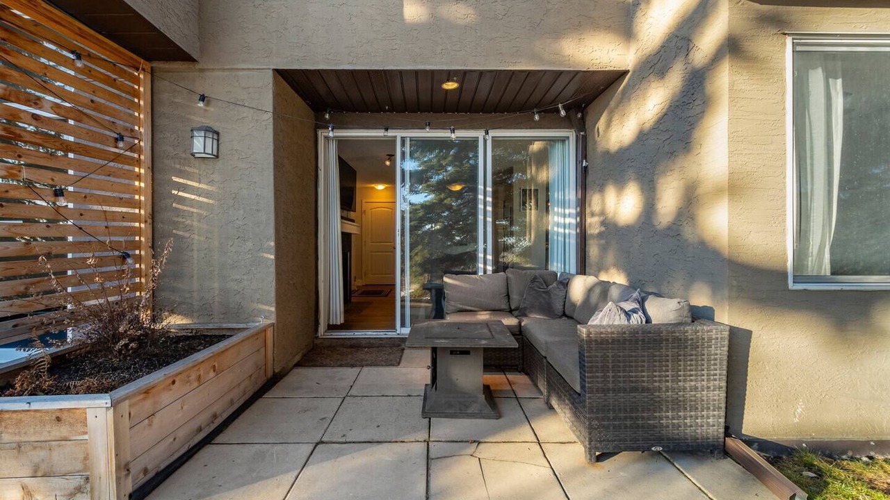 Photo of Patio Balcony in Southwest Calgary